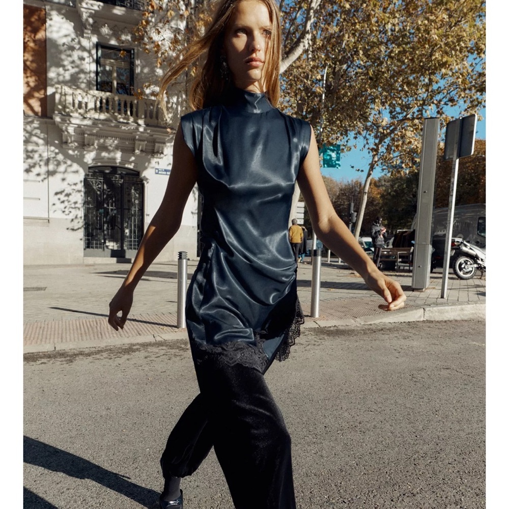 Zara COMBINATION SATIN EFFECT LACE MINI DRESS